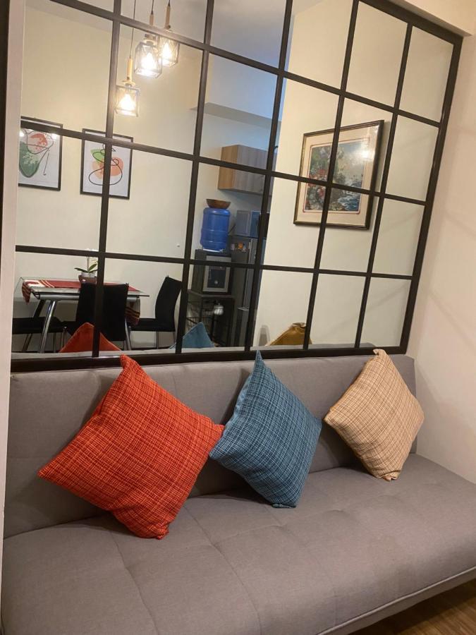 Appartamento Near Johnhay Minesview Fast Wi-Fi Netflix Balcony Baguio City Esterno foto