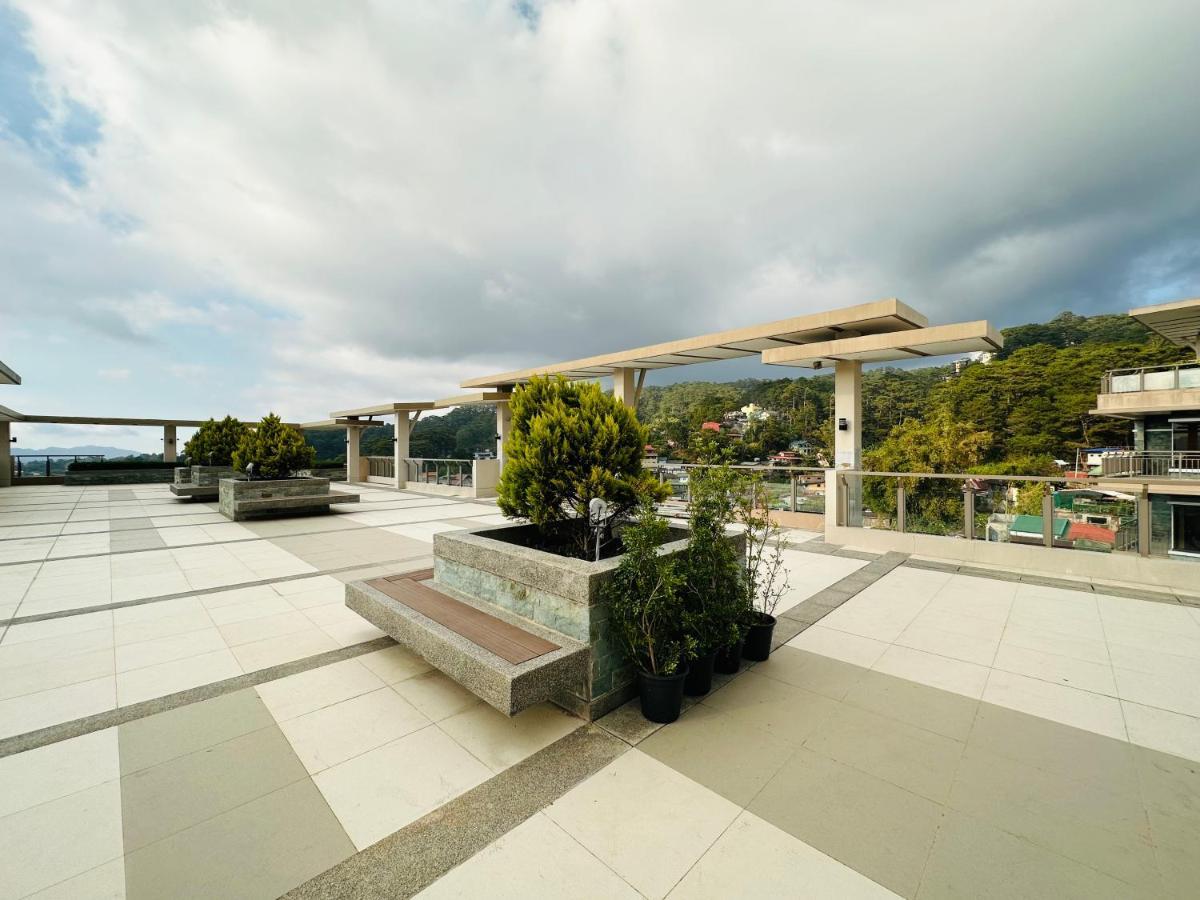 Appartamento Near Johnhay Minesview Fast Wi-Fi Netflix Balcony Baguio City Esterno foto