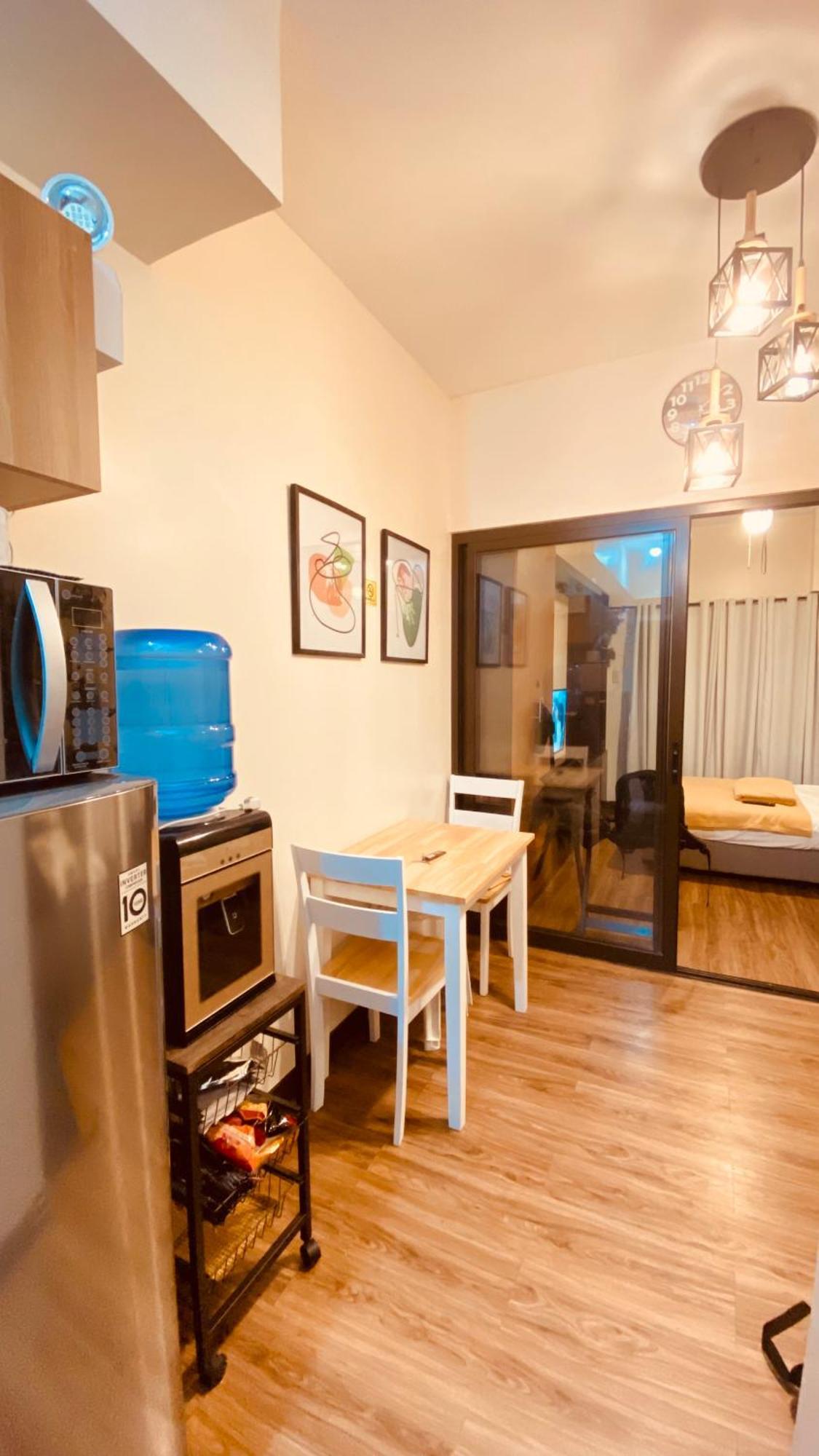 Appartamento Near Johnhay Minesview Fast Wi-Fi Netflix Balcony Baguio City Esterno foto